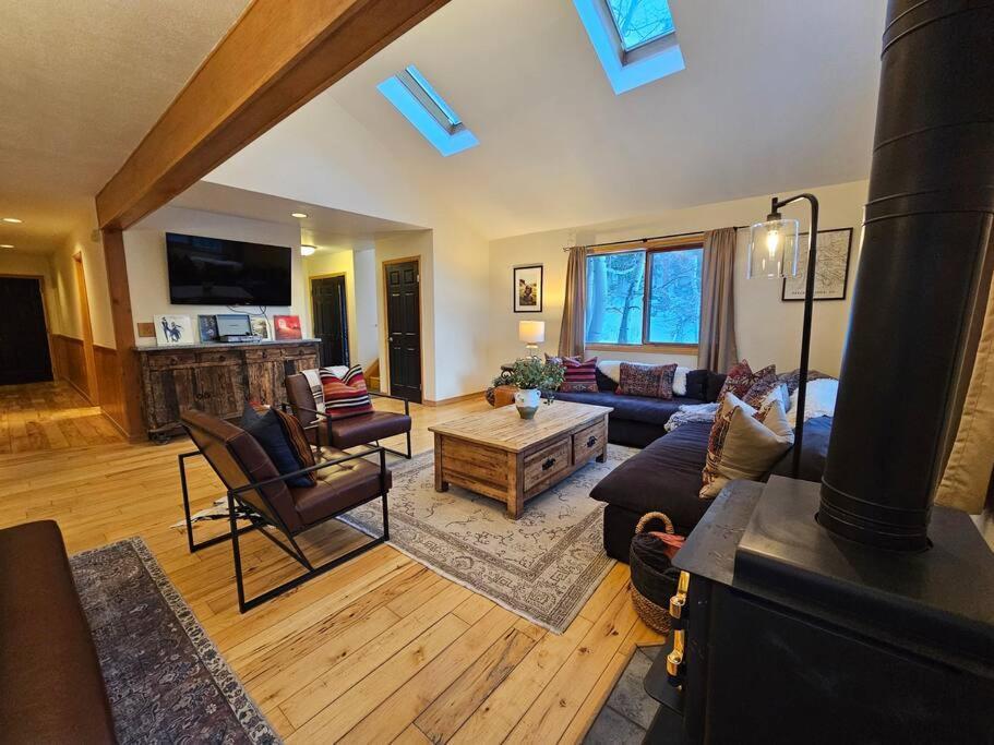 Private And Updated Breck Home With Hot Tub Breckenridge Kültér fotó