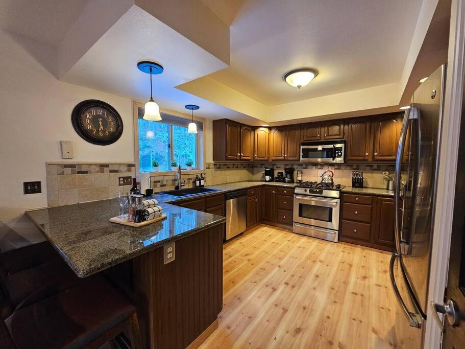 Private And Updated Breck Home With Hot Tub Breckenridge Kültér fotó